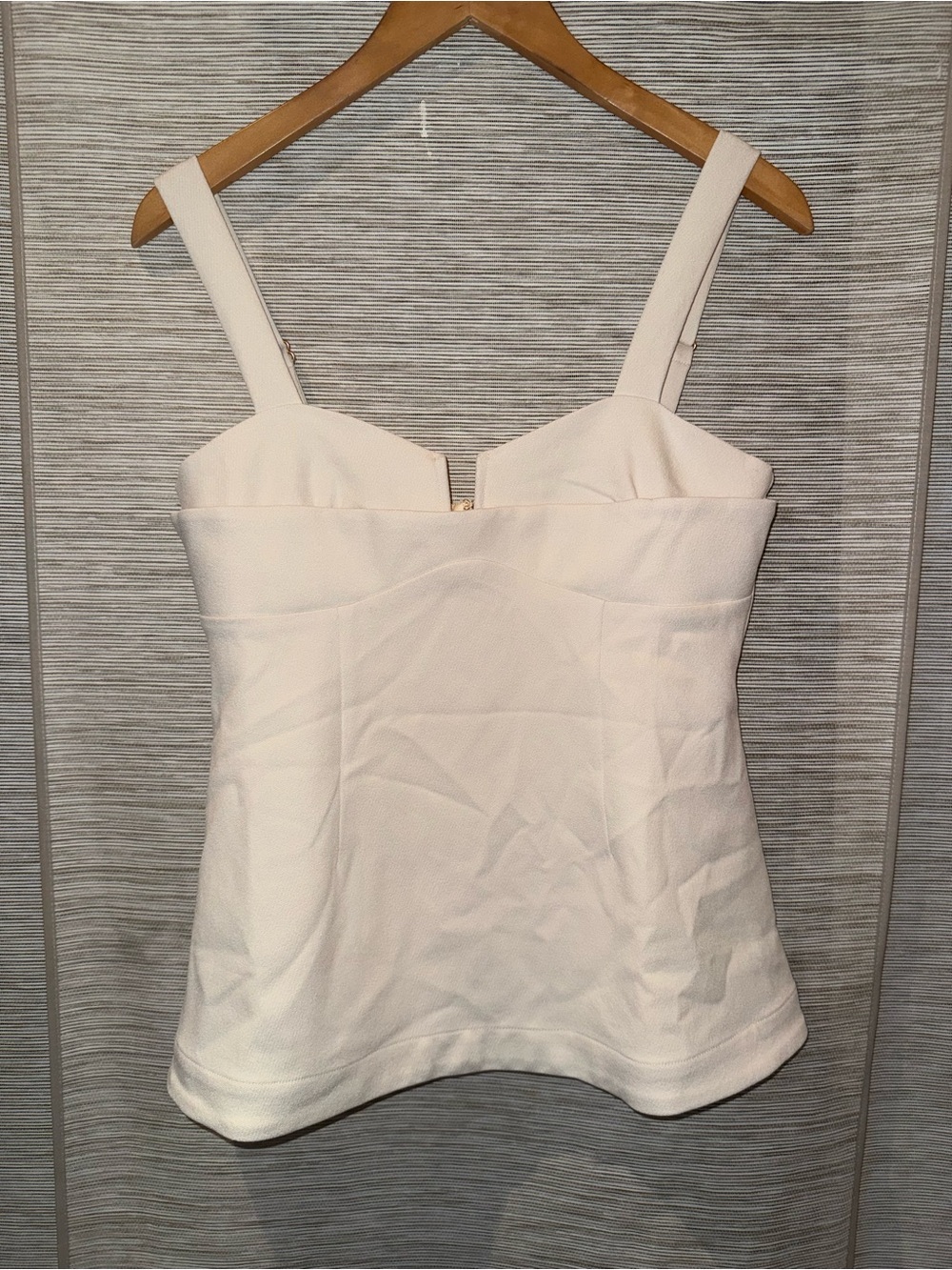 Sabo Skirt White Structured Sweetheart Camisole